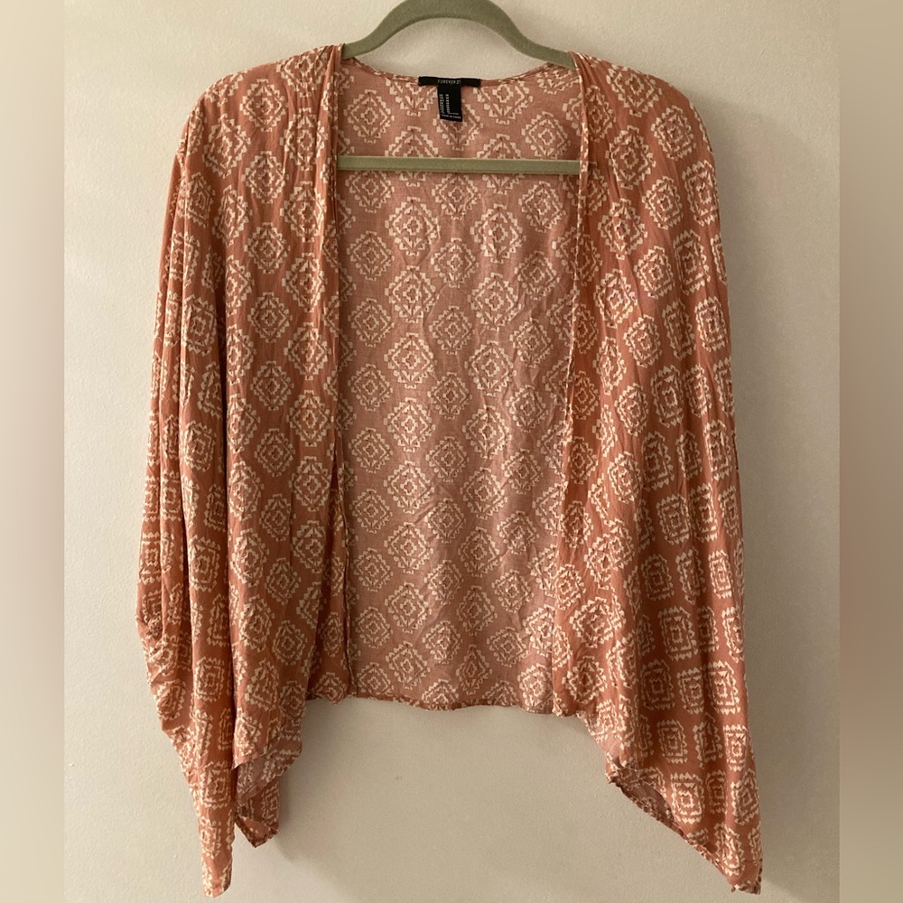 Forever 21‎ Coral Poncho size Medium